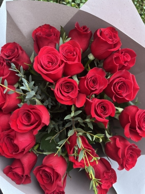 Luxury Red Rose Hand tied