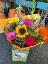 The Classic Bright Bouquet