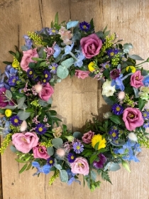 Summer Wreath Workshop at Honey & Thyme